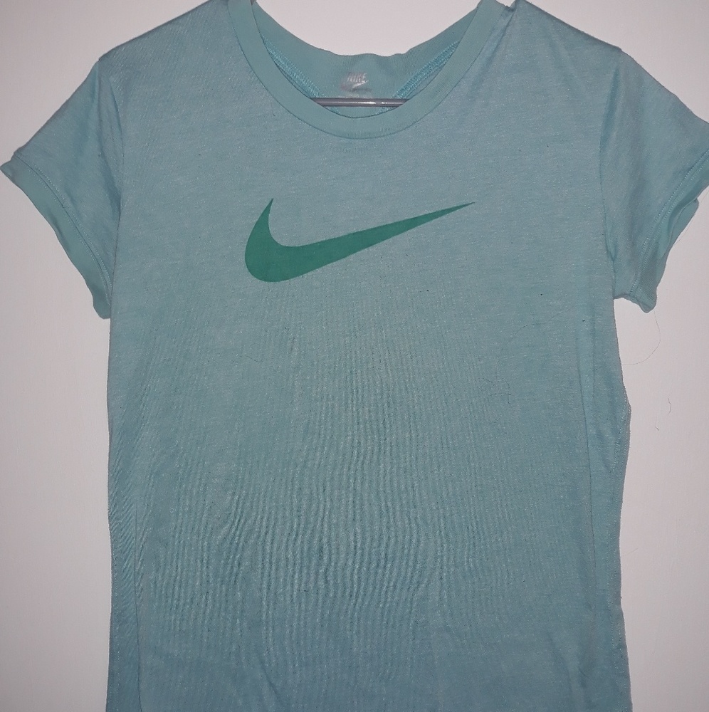 Nike tee shirt